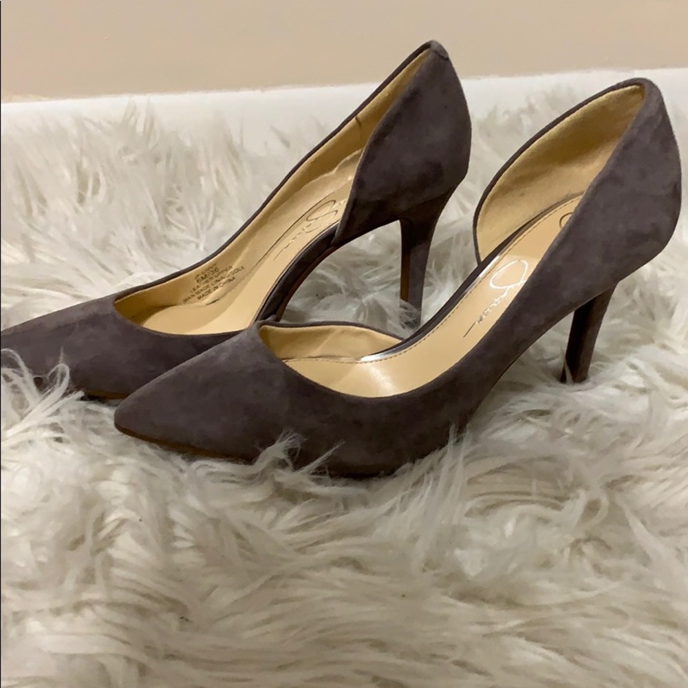 Brand new 👠